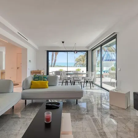 Pasito Deluxe * Pasito Blanco