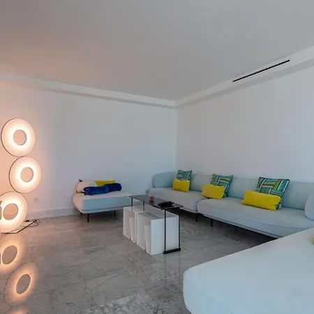 Pasito Deluxe * Pasito Blanco